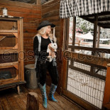 escort_stamford_ida2_001